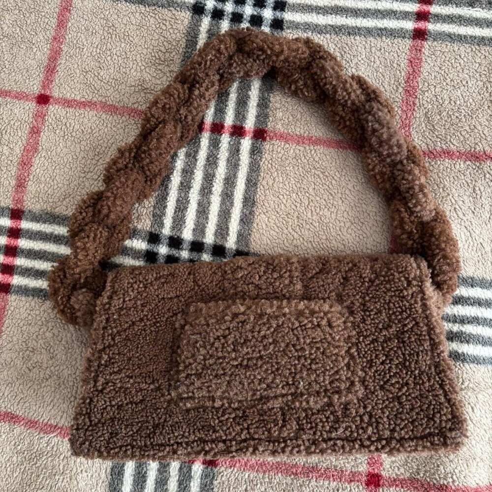 Jacquemus Le Bambidou Shearling Shoulder Bag - Picture 8 of 13